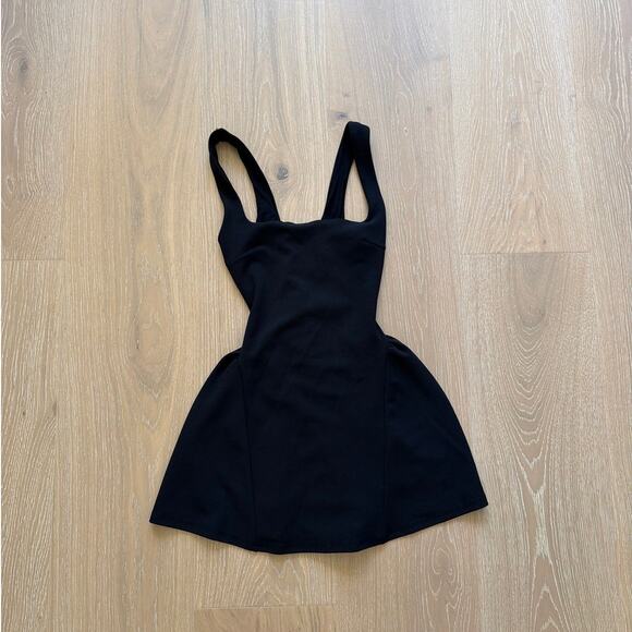 White Fox Boutique Dresses & Skirts - White Fox Mini Dress Sleeveless Moonlight Magic Size S Black